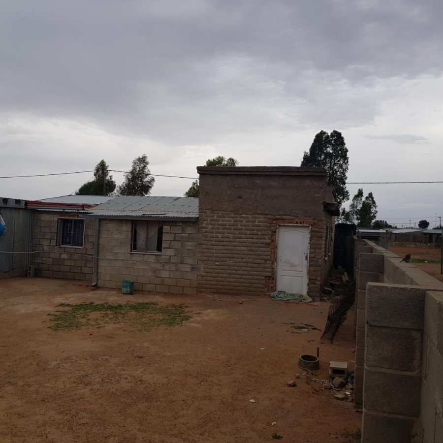 2 Bedroom Property for Sale in Bloemside Free State